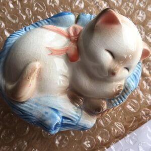 2/$20 Kitten Sleeping In A Basket Avon Collectible 1984